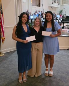 Girls receiving scholarship from Citizens Bank