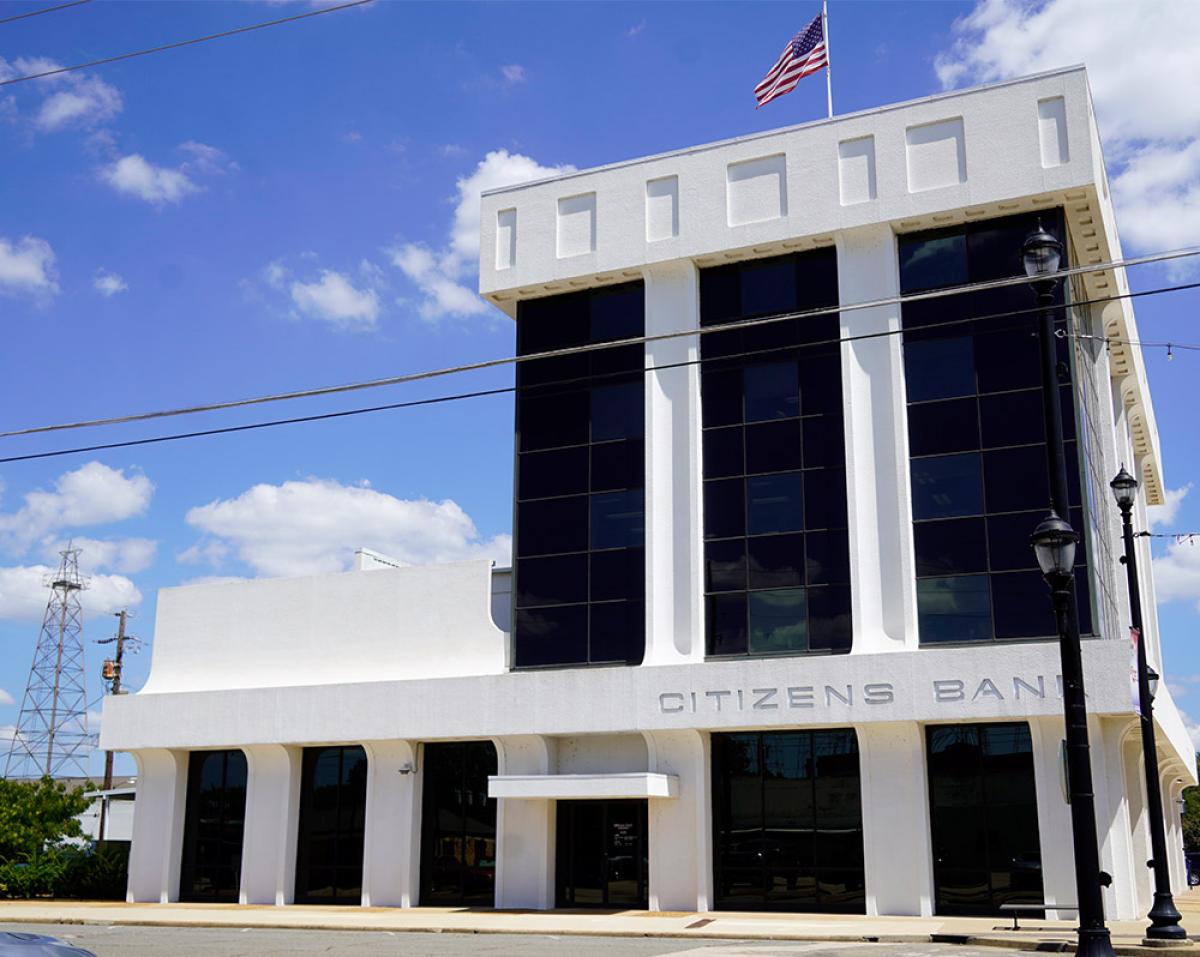 White Citizens Bank building in Kilgore, TX